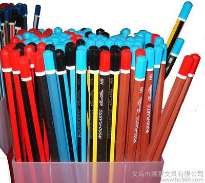 環(huán)保鉛筆 抽條圓桿與木塑鉛筆的細(xì)節(jié)之美，學(xué)生用品批發(fā)優(yōu)選